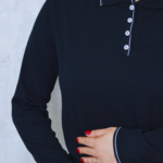 Siyah Yakalı Triko